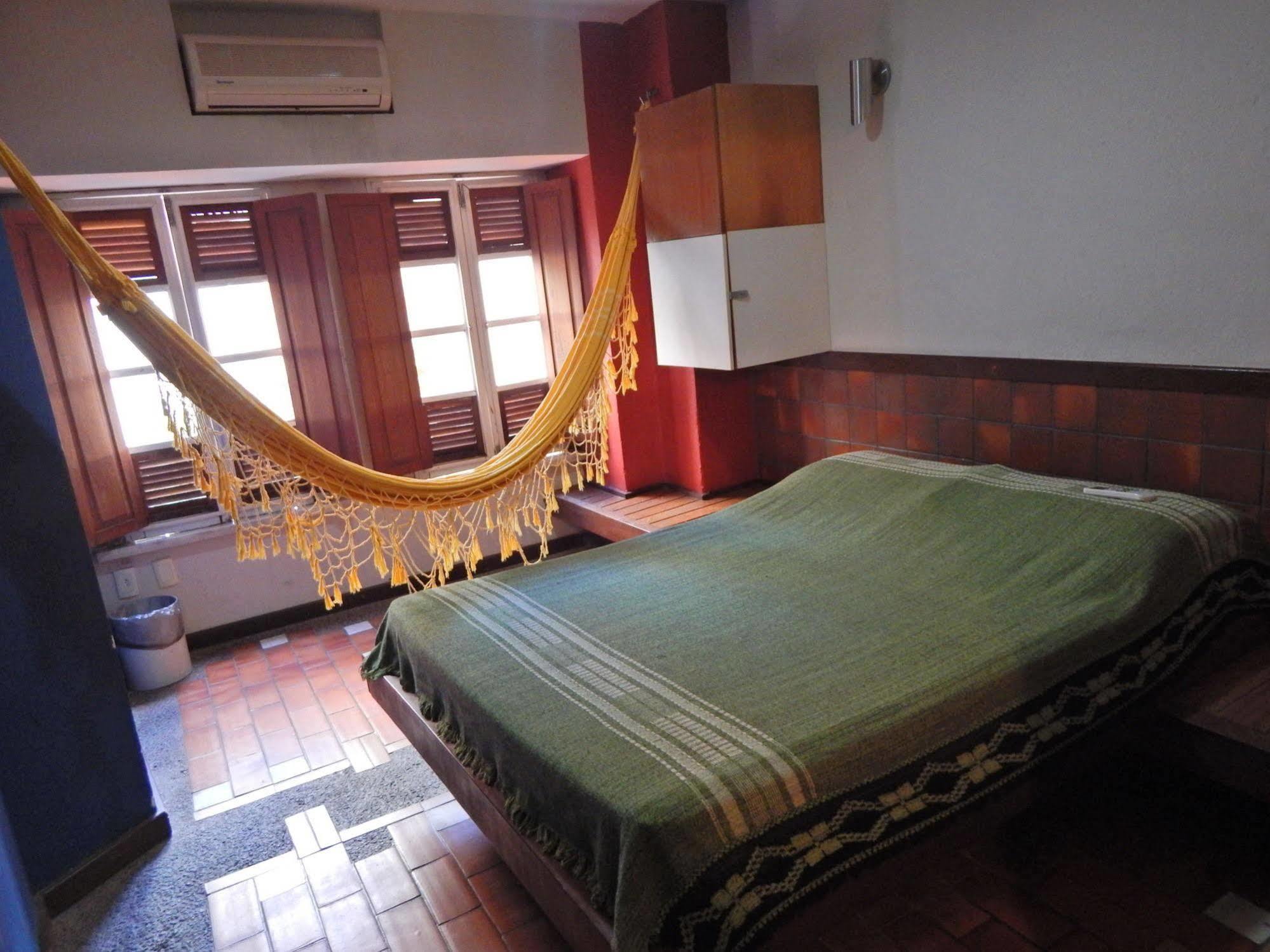 Laranjeiras Hostel Салвадор Екстер'єр фото